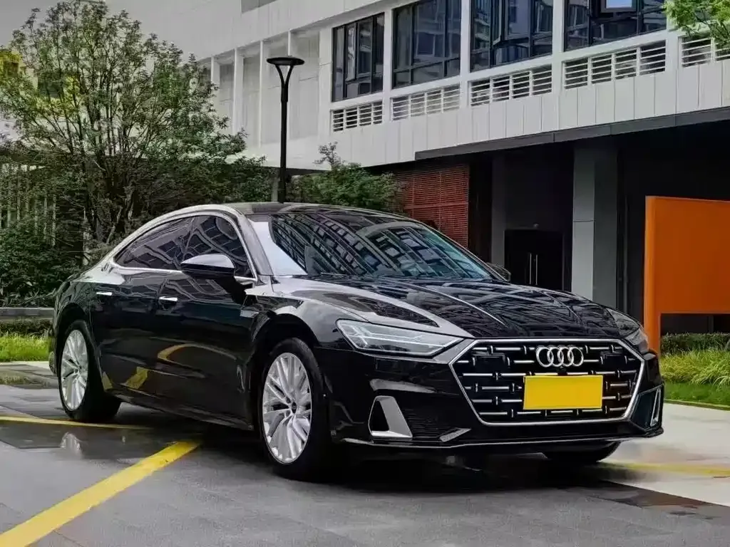 Audi A7L 2024 из CN, фото 3