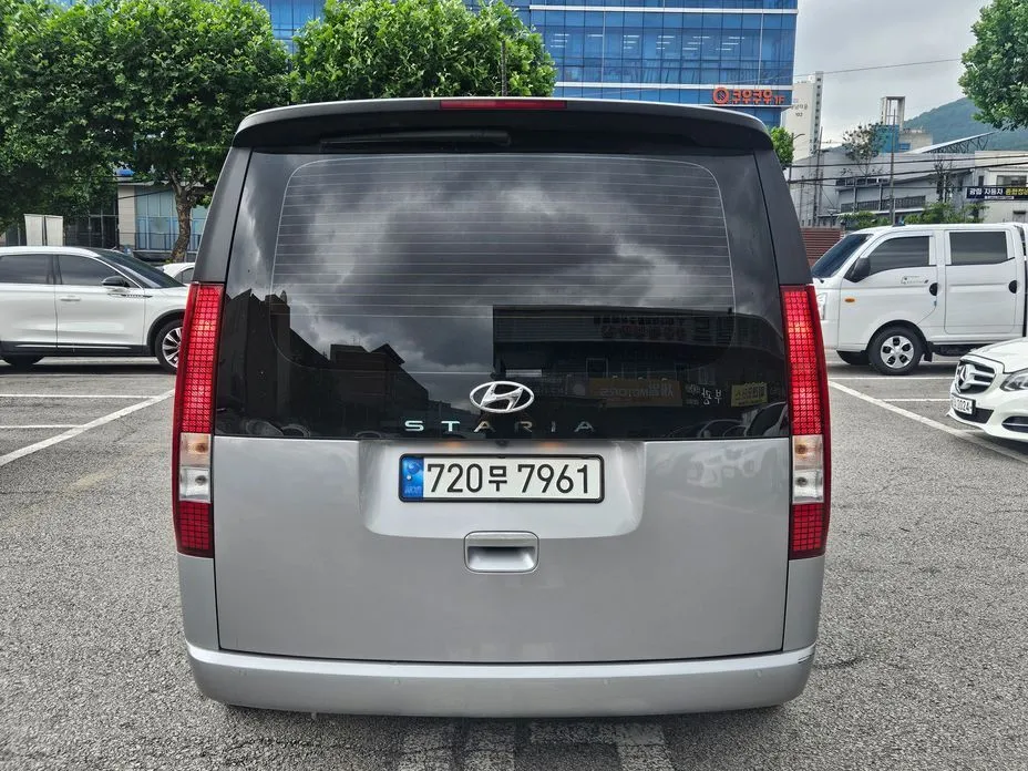 Hyundai Staria — фото 10