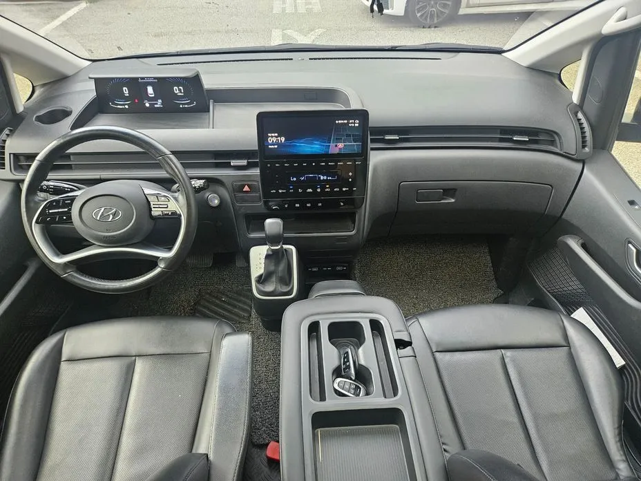 Hyundai Staria — фото 8