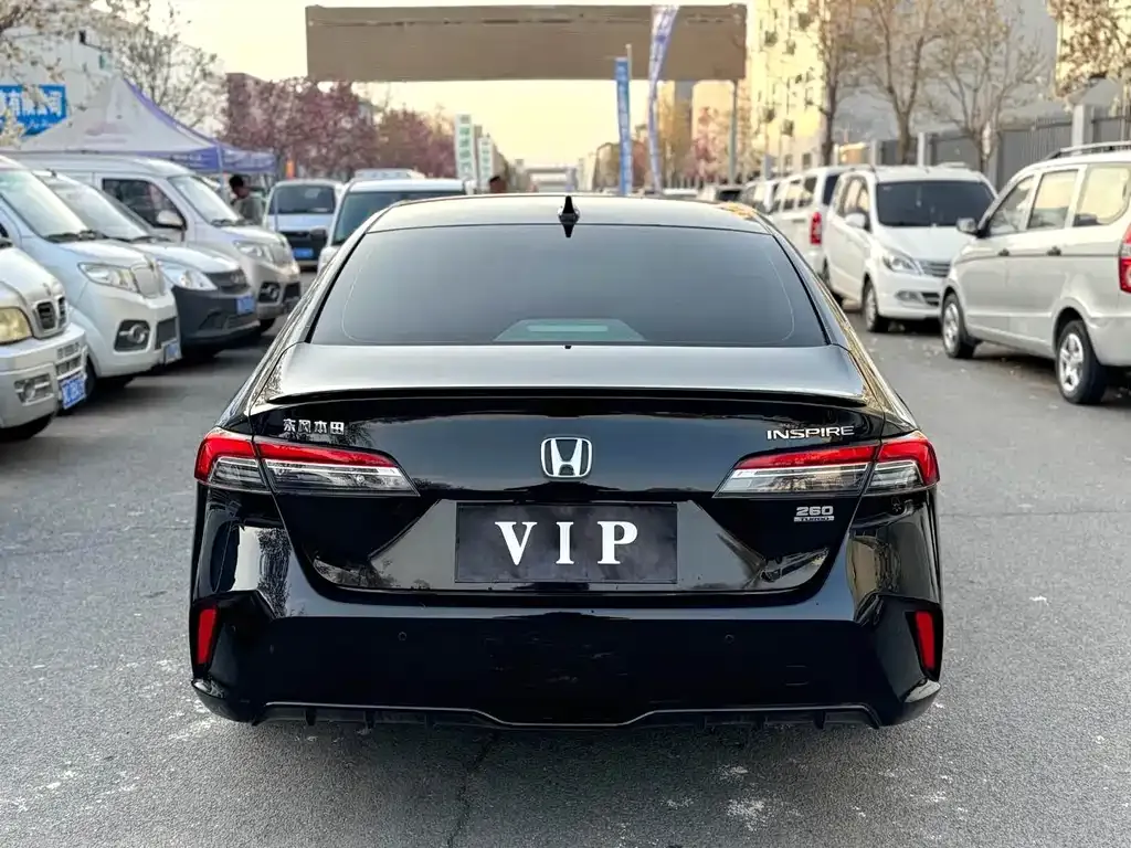 Honda Inspire — фото 5