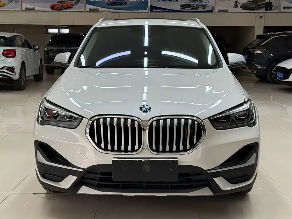 BMW X1 — фото 3
