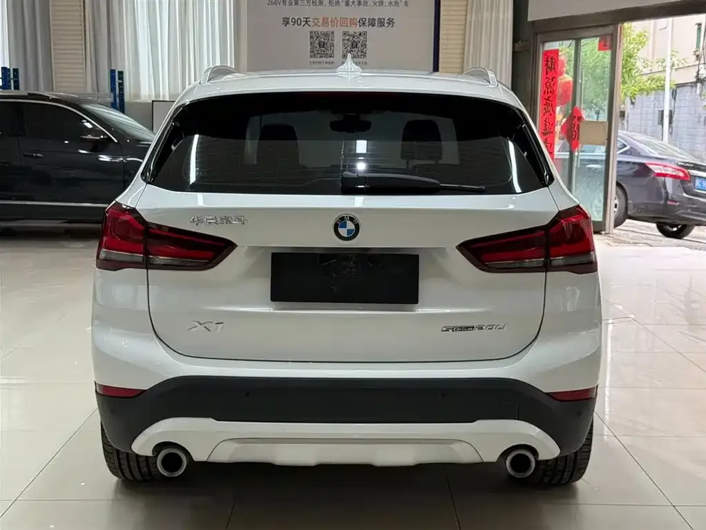 BMW X1 — фото 2