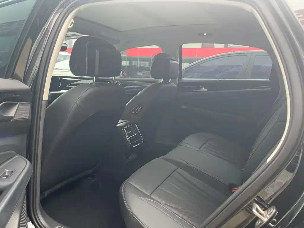 Volkswagen Passat — фото 3