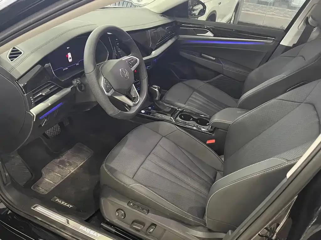 Volkswagen Passat — фото 6