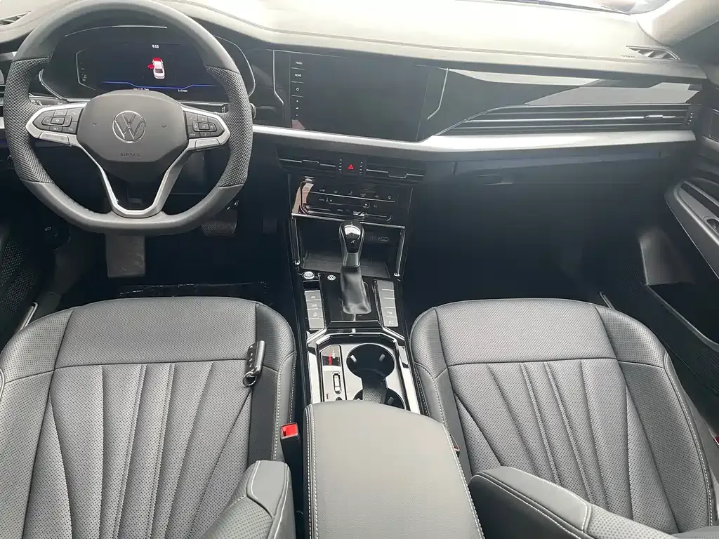 Volkswagen Passat — фото 5