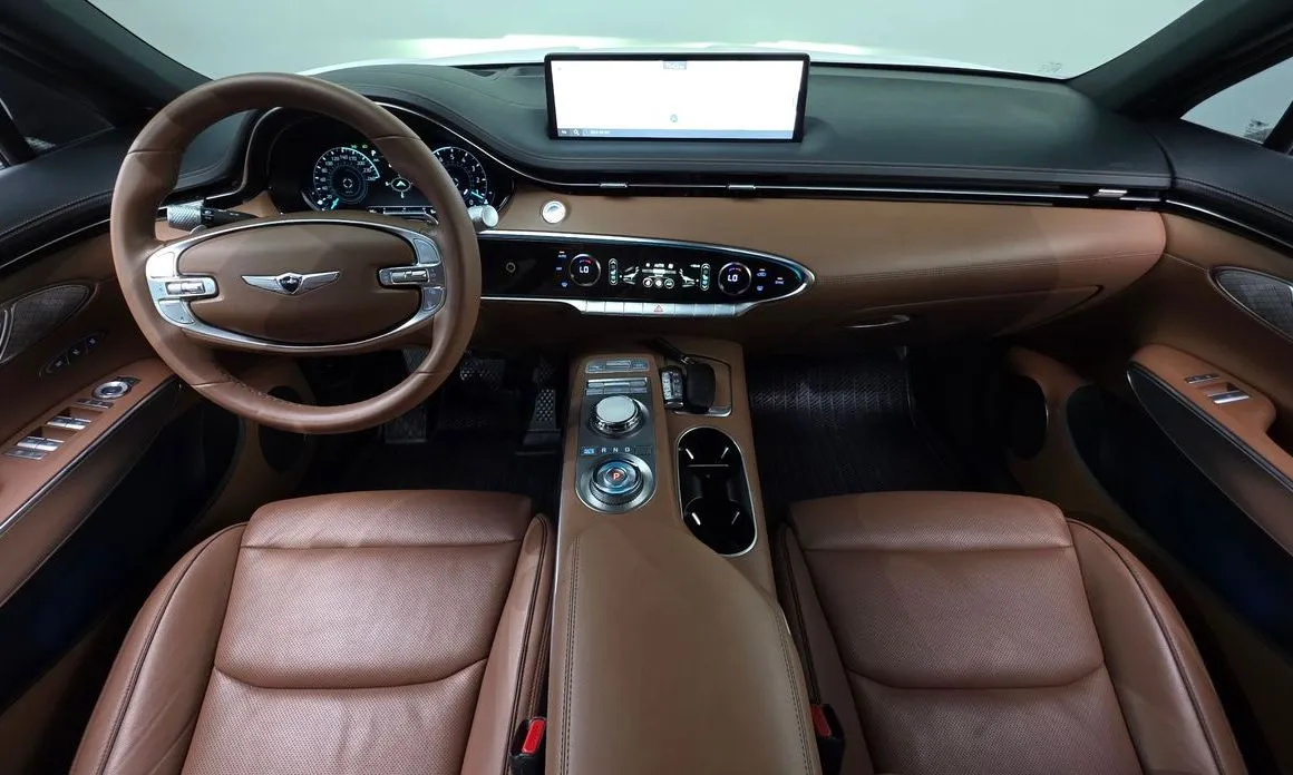 Genesis GV70 — фото 10