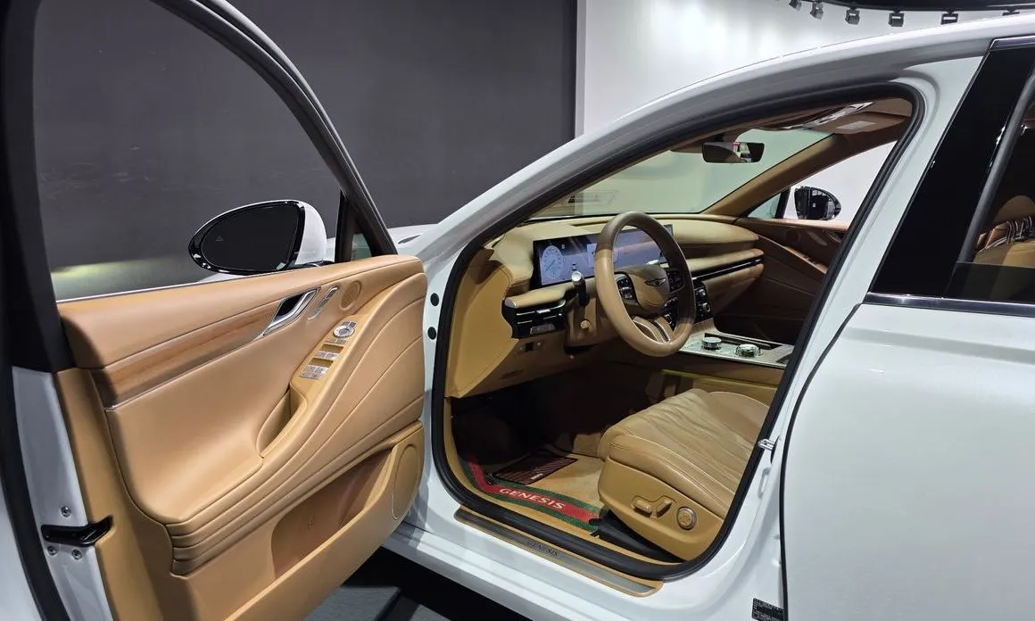 Genesis G80 — фото 10