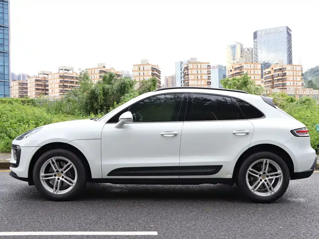 Porsche Macan — фото 6