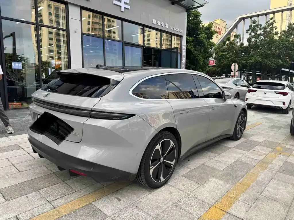 NIO ET5T 2024 из CN, фото 9