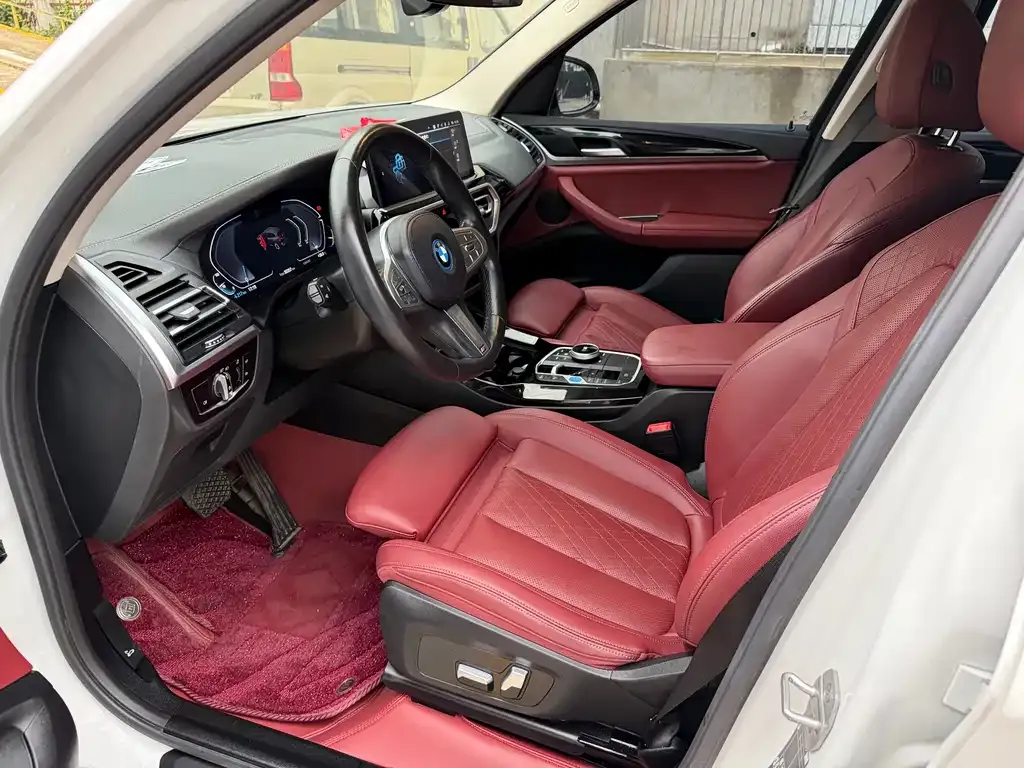 BMW iX3 2023 из CN, фото 2