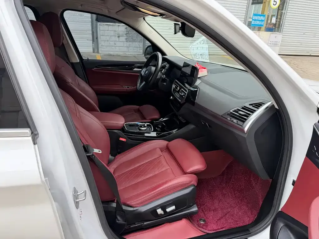 BMW iX3 2023 из CN, фото 4