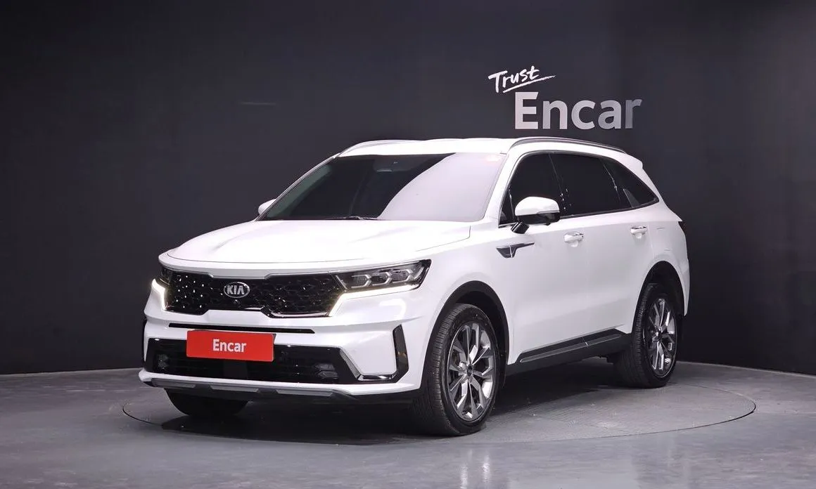Kia Sorento — фото 1