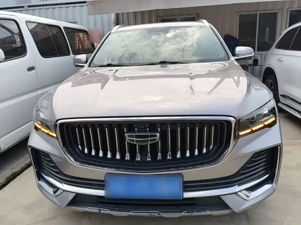 Geely Xingyue L — фото 10