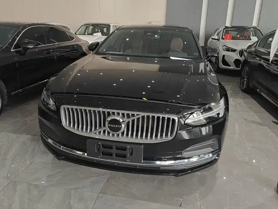 Volvo S90 — фото 10