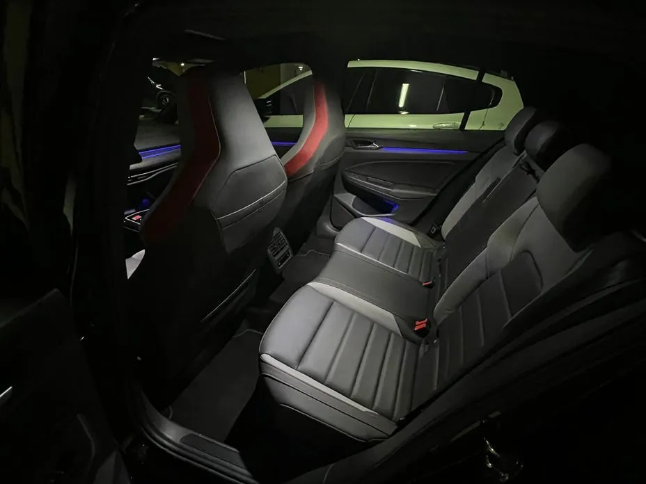 Volkswagen Golf 2024 из KR, фото 8
