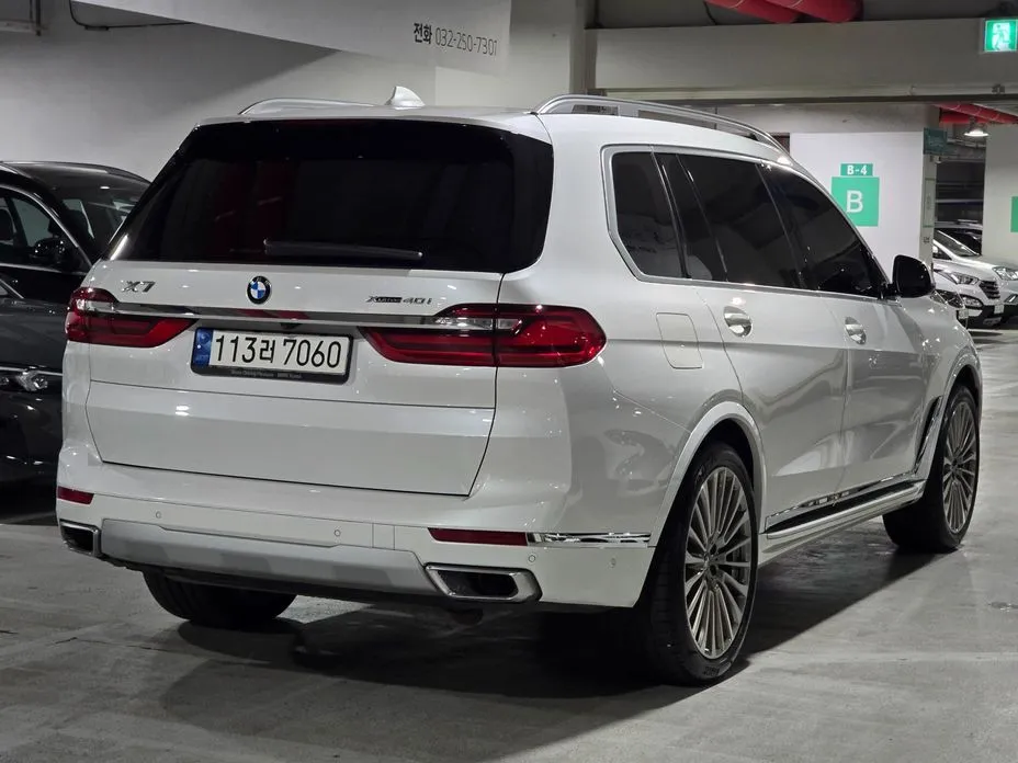 BMW X7 — фото 10