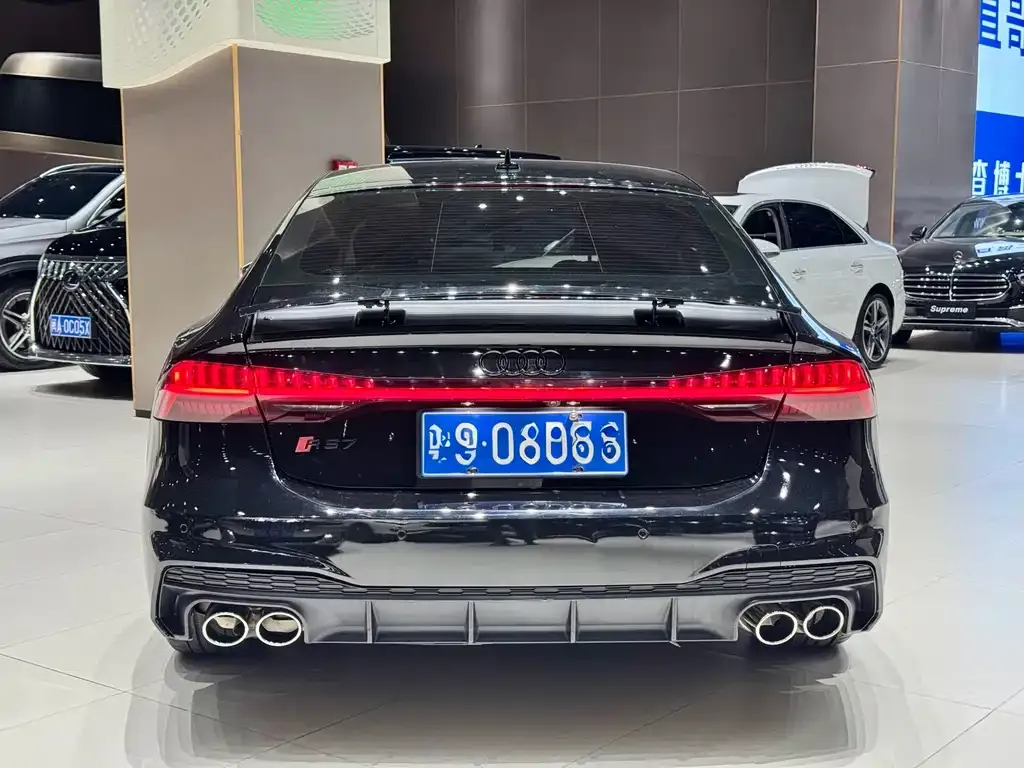 Audi A7 — фото 8