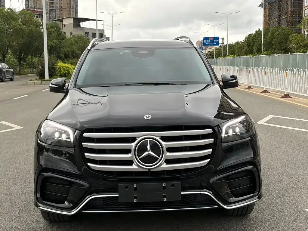 Mercedes-Benz GLS — фото 5