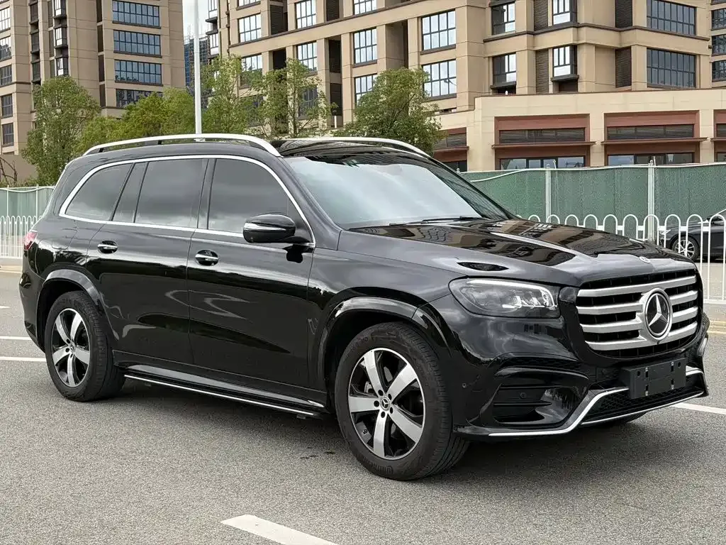 Mercedes-Benz GLS — фото 6