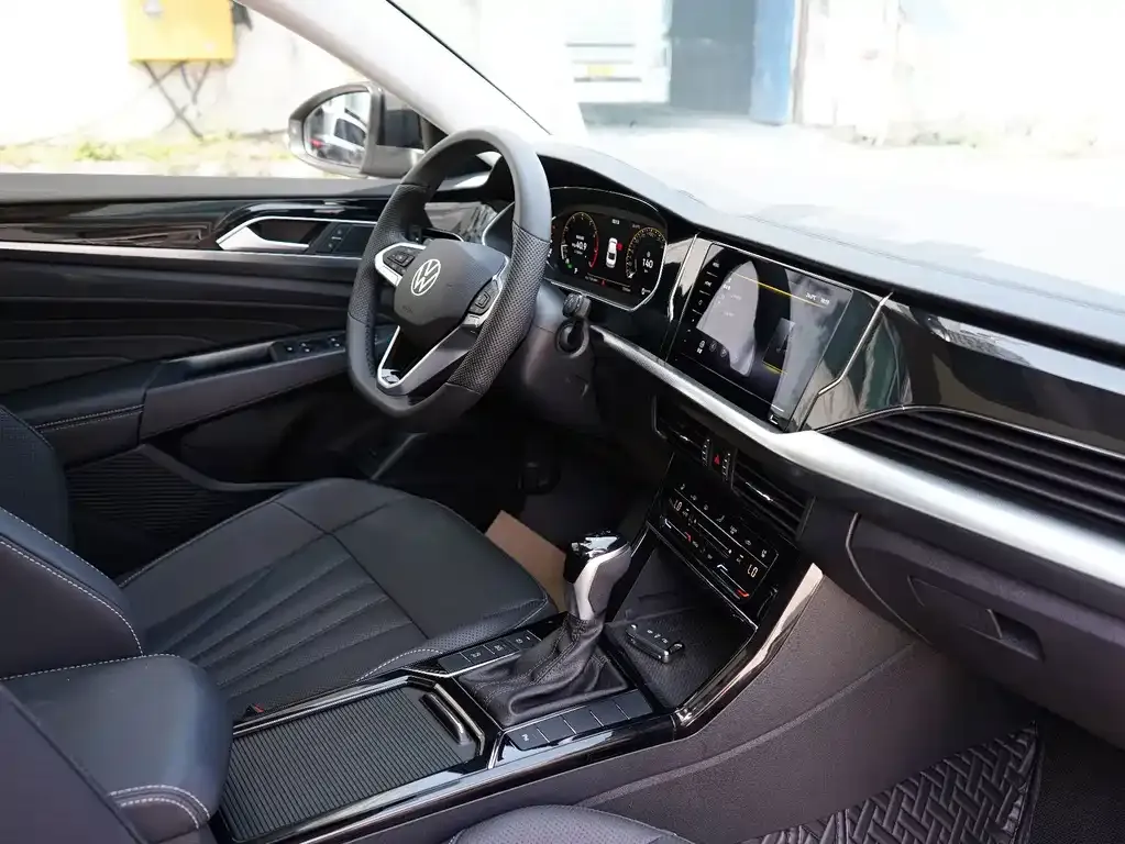 Volkswagen Passat — фото 6