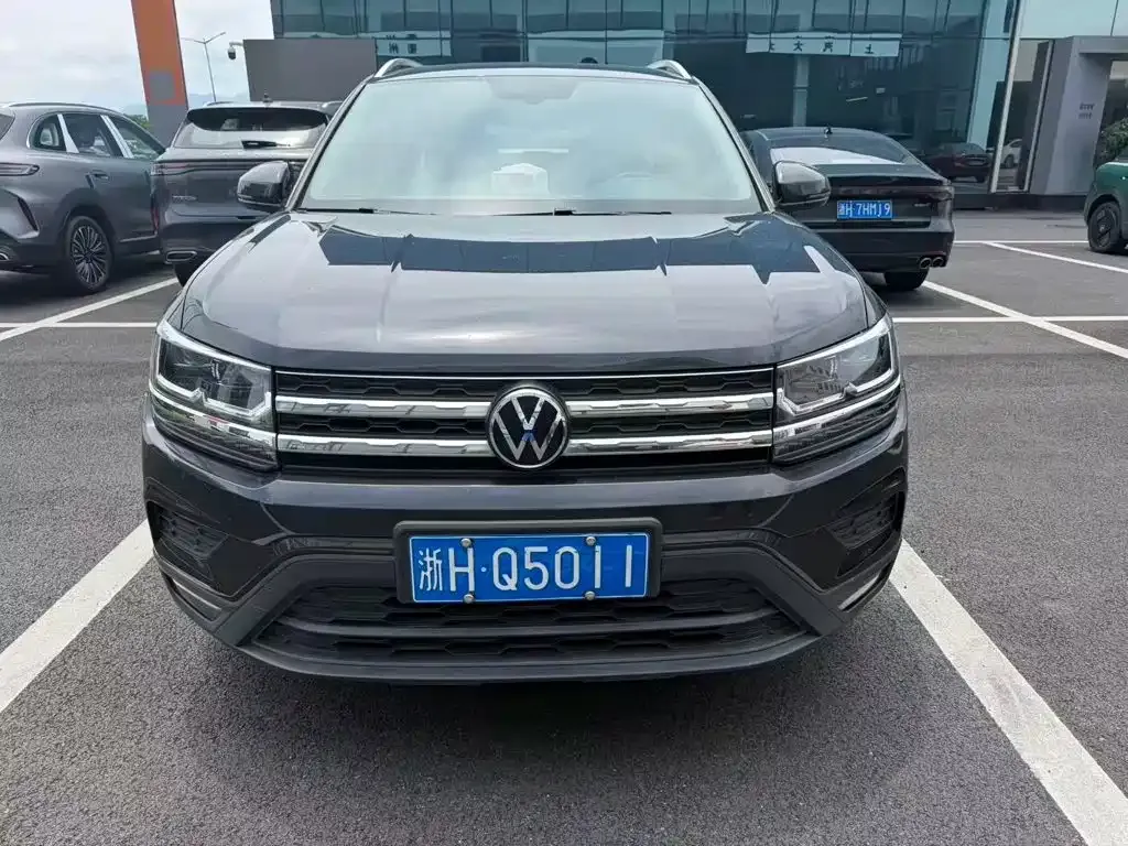 Volkswagen Tharu — фото 4