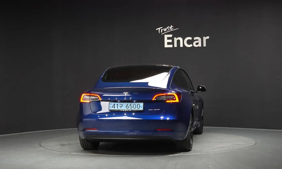Tesla Model 3 2022 из KR, фото 2