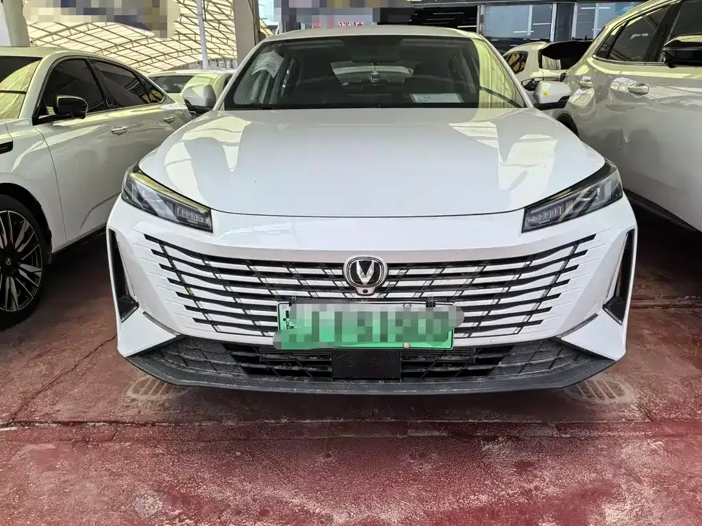 Changan Eado PHEV 2026 из CN, фото 6