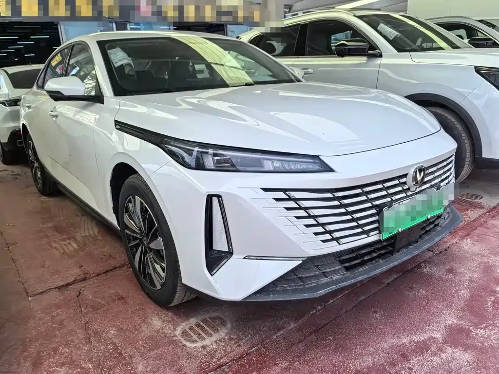 Changan Eado PHEV 2026 из CN, фото 10