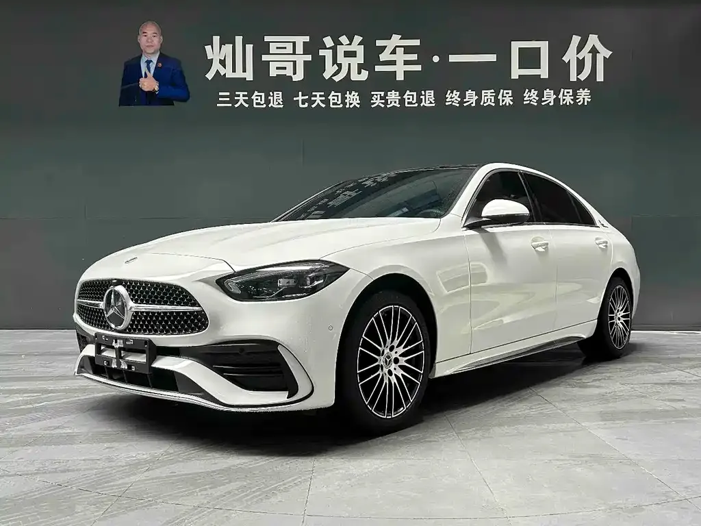 Mercedes-Benz C-Class — фото 1