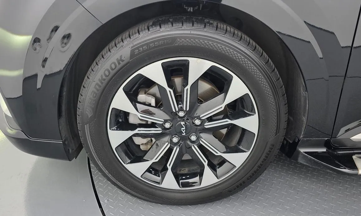 Kia Carnival 2023 из KR, фото 6
