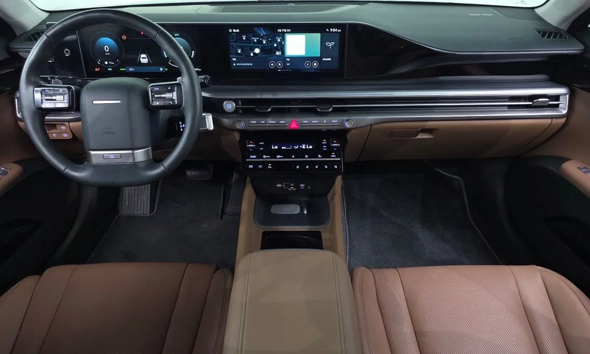Hyundai Grandeur 2023 из KR, фото 2
