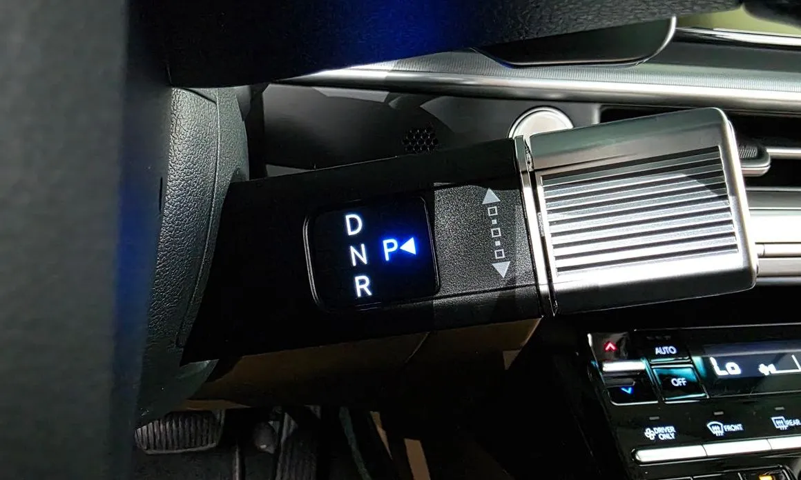 Hyundai Grandeur 2023 из KR, фото 8