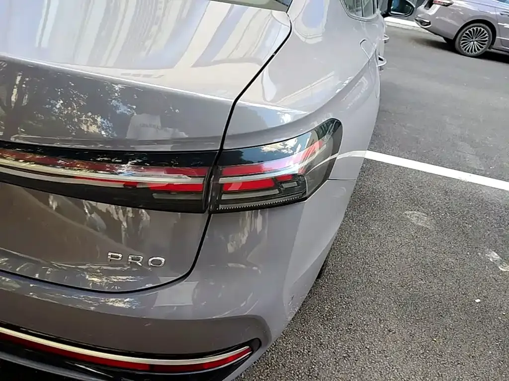 Volkswagen Passat — фото 4
