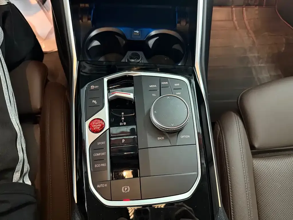 BMW i3 — фото 10