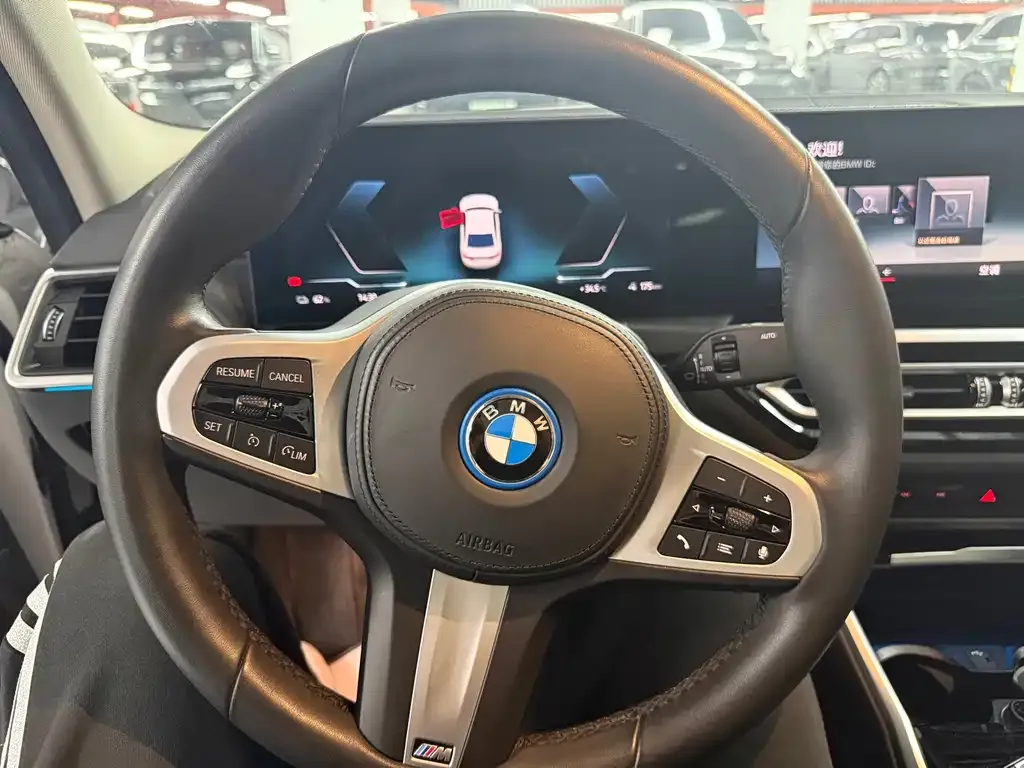 BMW i3 — фото 7