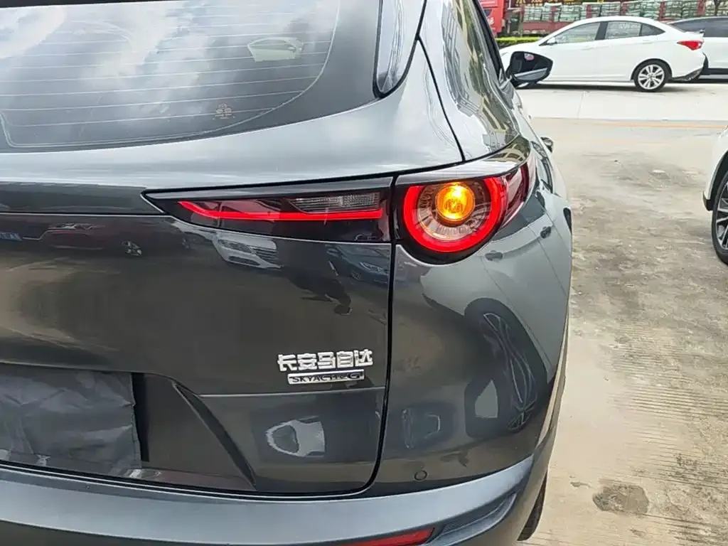Mazda CX-30 — фото 9