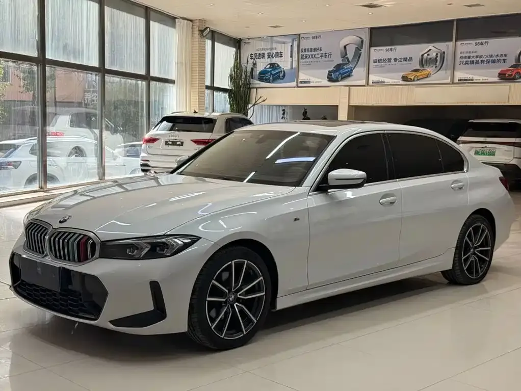 BMW 3 Series — фото 1