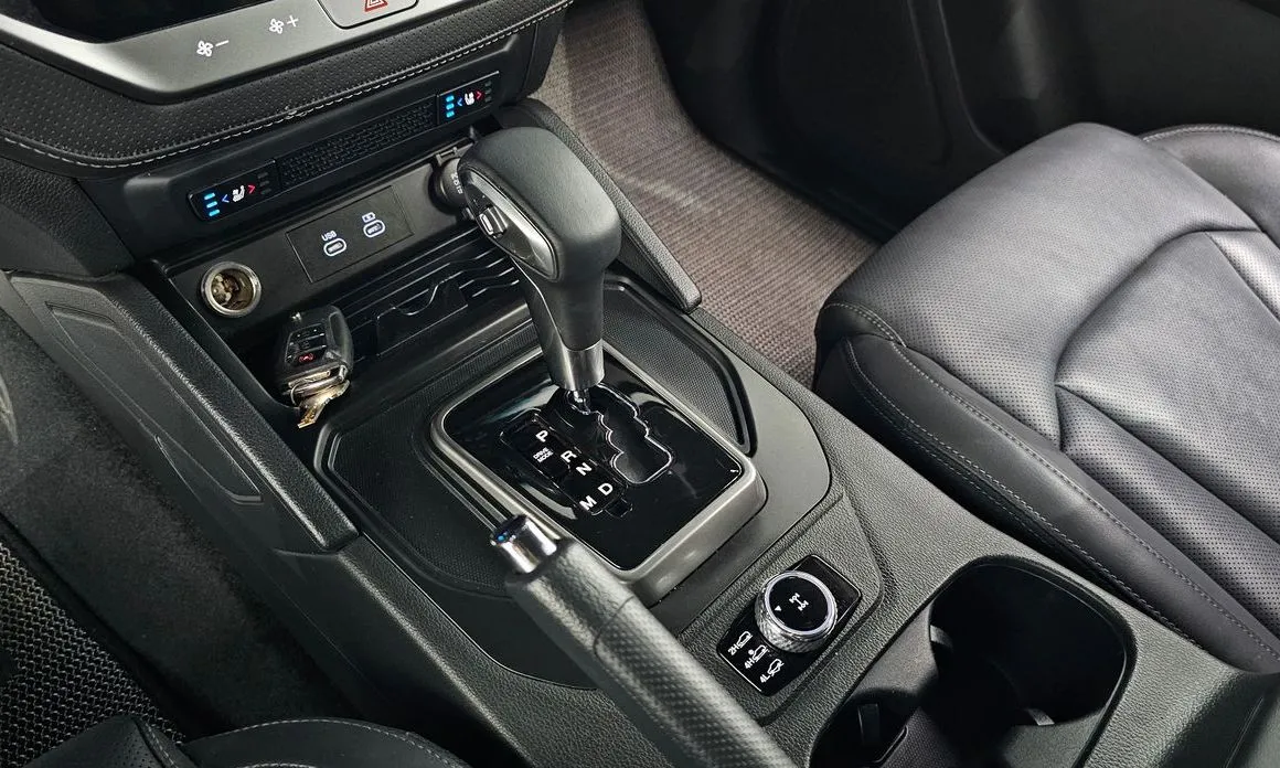 KG Mobility (Ssangyong) Rexton — фото 10