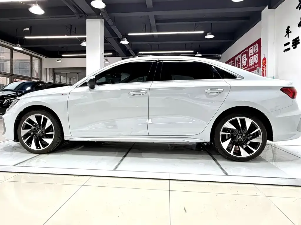 Audi A3 — фото 5