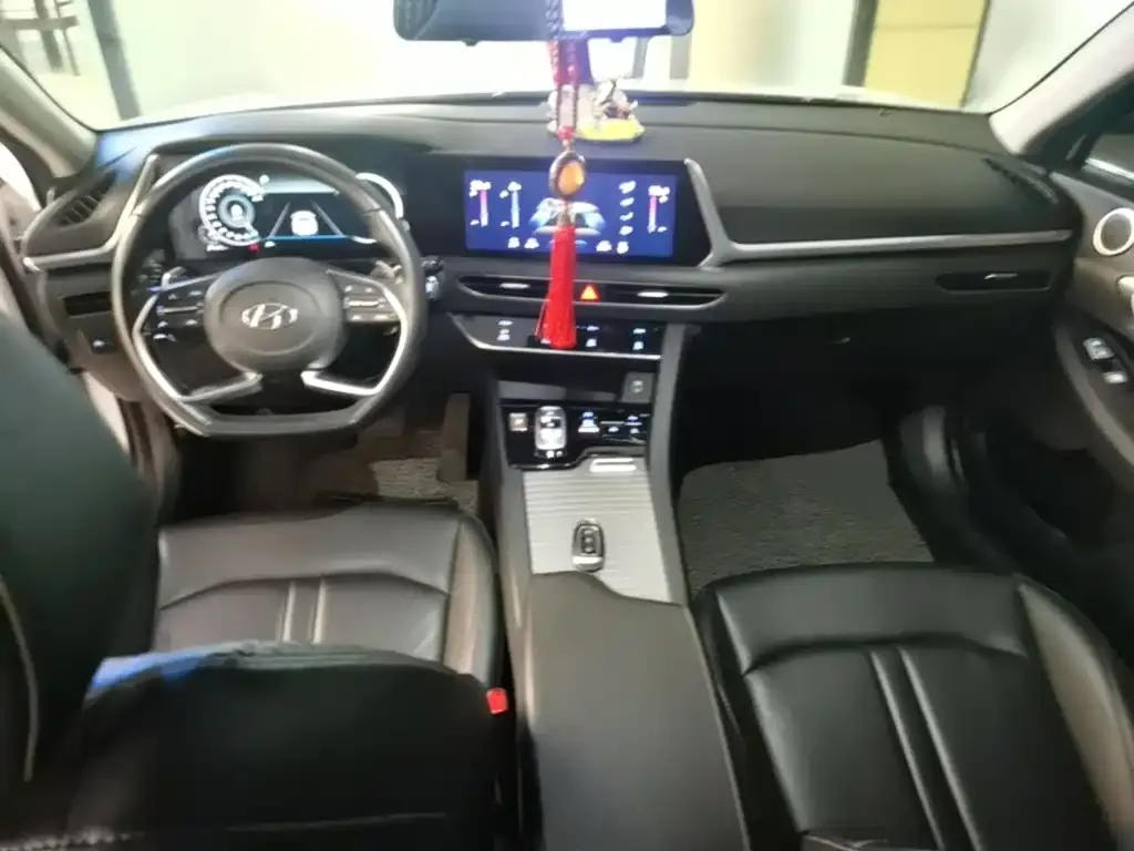 Hyundai Sonata 2022 из CN, фото 2
