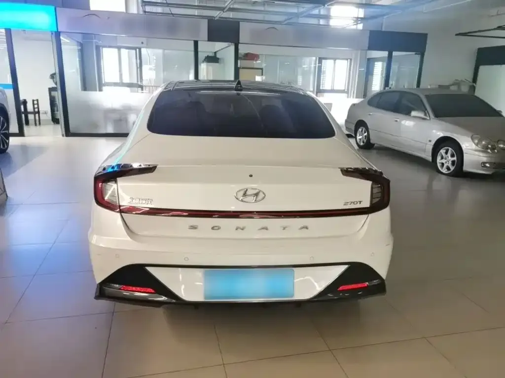 Hyundai Sonata 2022 из CN, фото 5