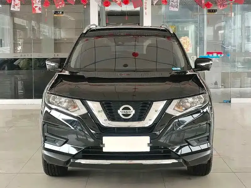Nissan X-Trail — фото 5