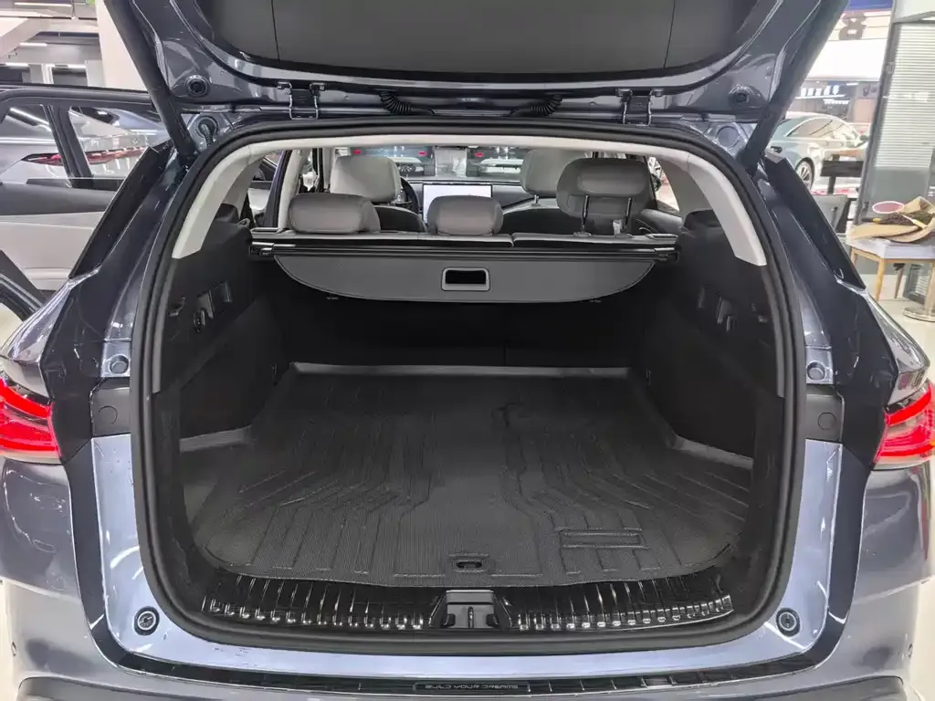 BYD Seal 06 DM-i Touring Edition — фото 8