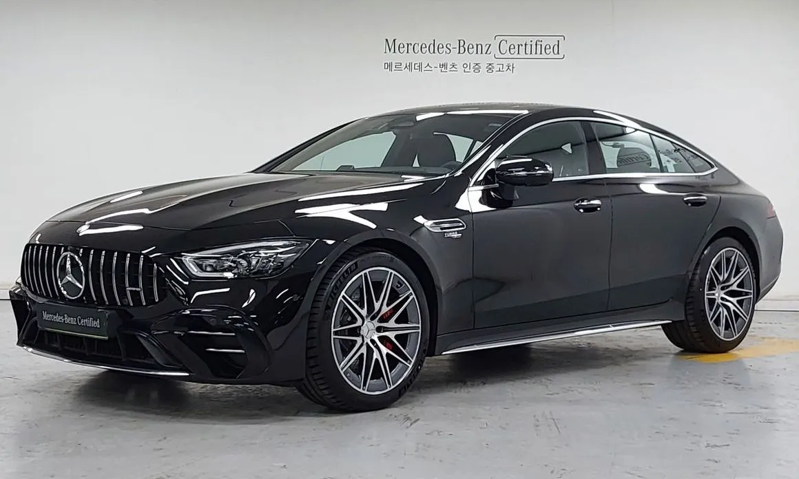 Mercedes-Benz AMG GT — фото 1