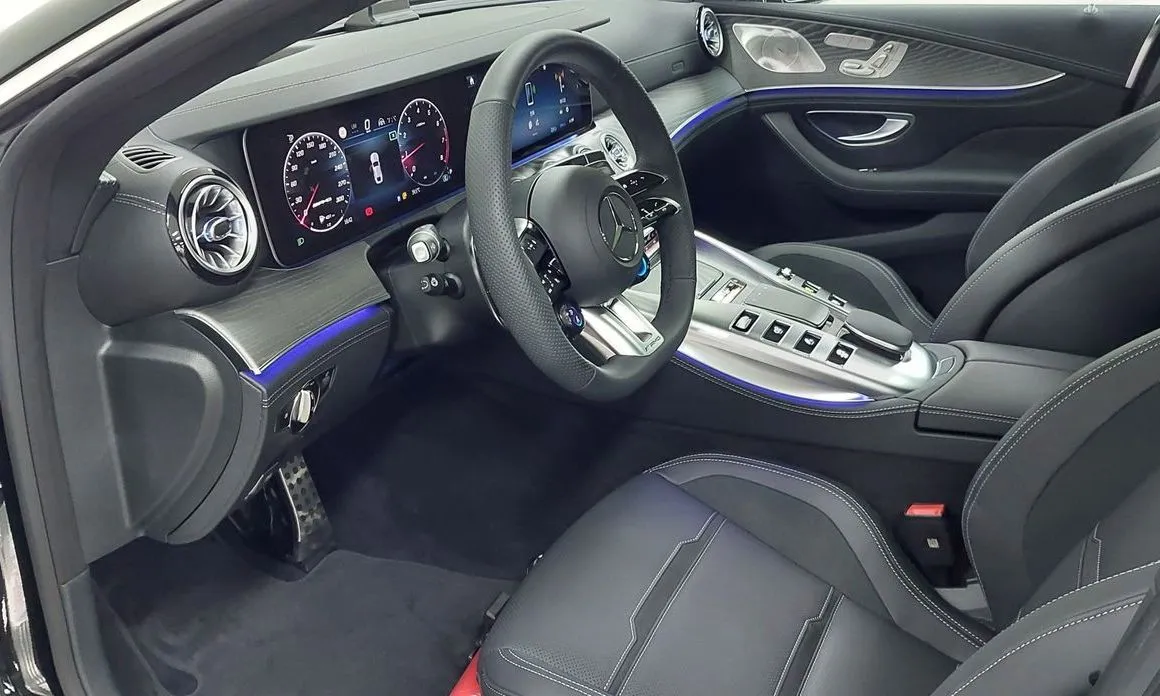 Mercedes-Benz AMG GT — фото 10