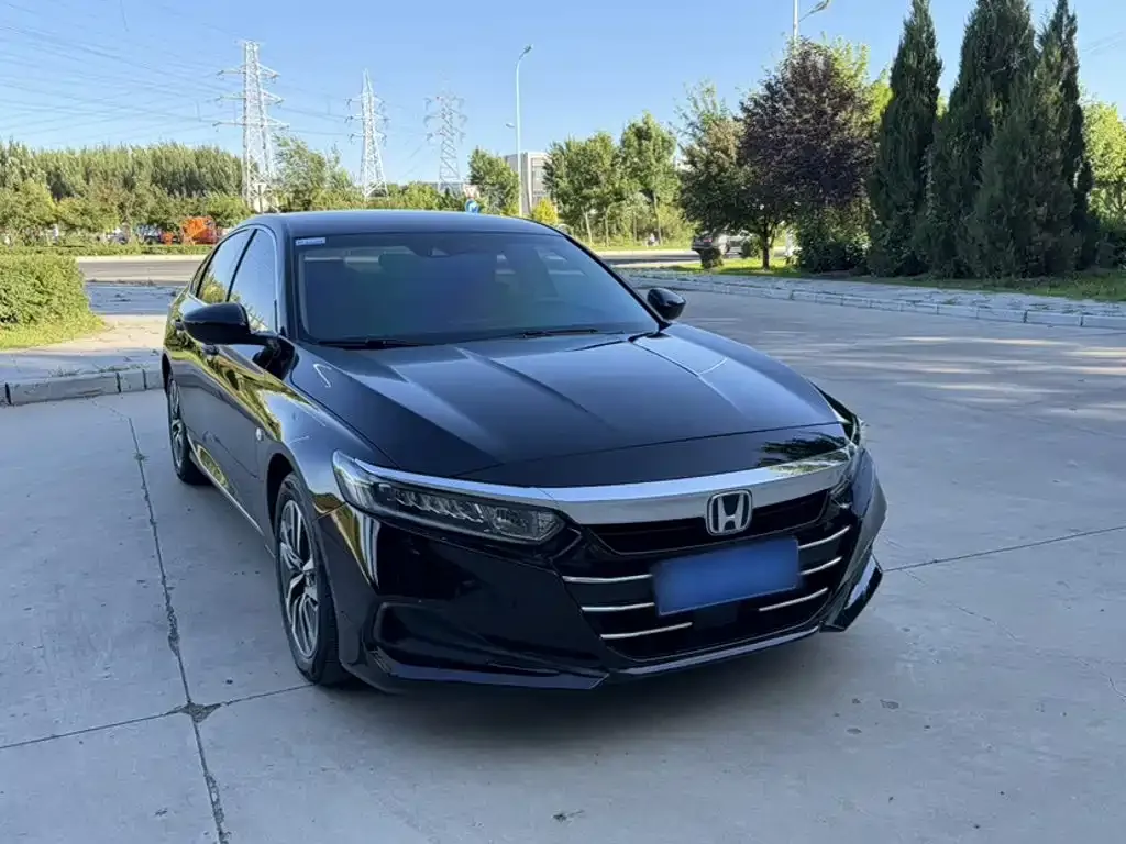Honda Accord — фото 6