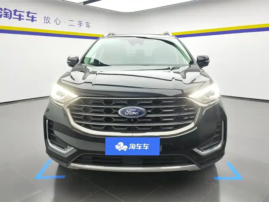 Ford Edge — фото 7