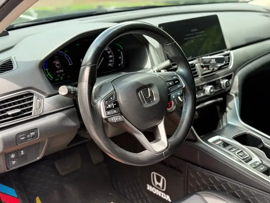 Honda Accord — фото 2