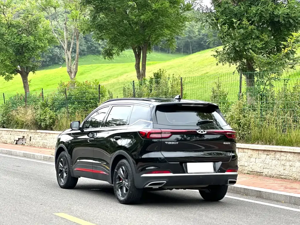 Chery Tiggo 7 — фото 6