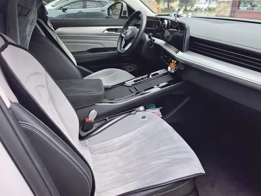 Volkswagen Tavendor 2023 из CN, фото 8